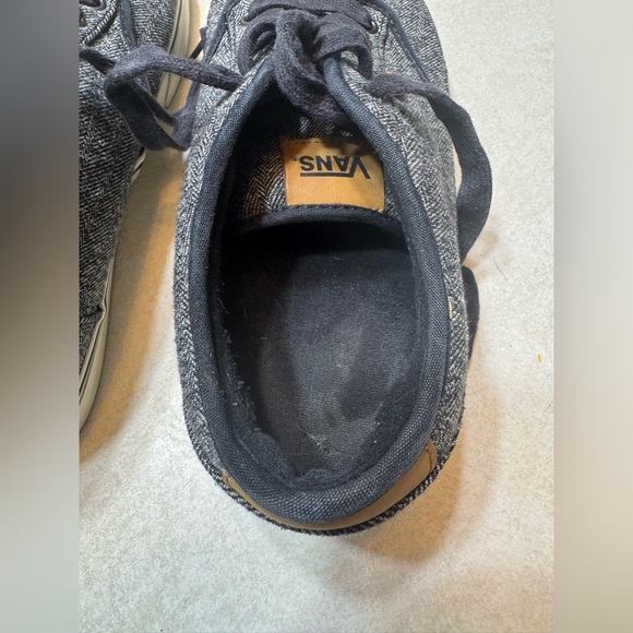 Men’s “Vans”Navy shoes - Picture 13 of 13